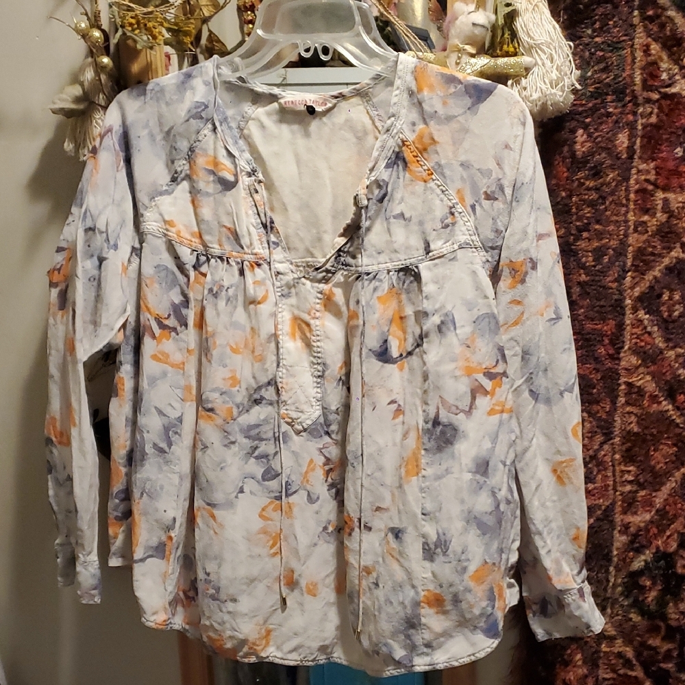 🧚‍♀️ Rebecca Taylor Silk blouse
